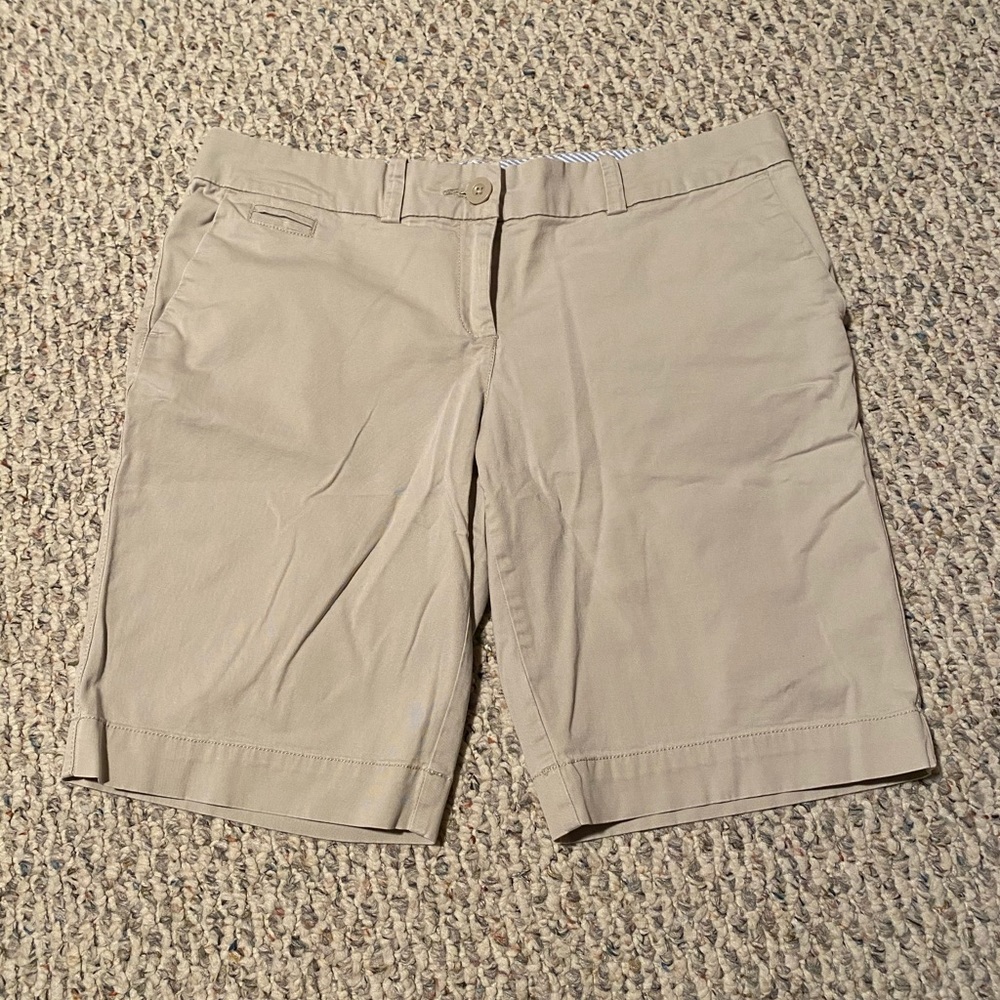 Tommy Hilfiger khaki shorts